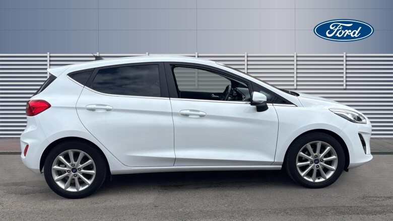 Ford Fiesta 1.0 EcoBoost Titanium 5dr Auto Petrol Hatchback